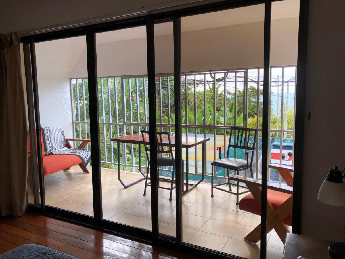 Cockatoo Studio Apartments Manuel Antonio Dış mekan fotoğraf