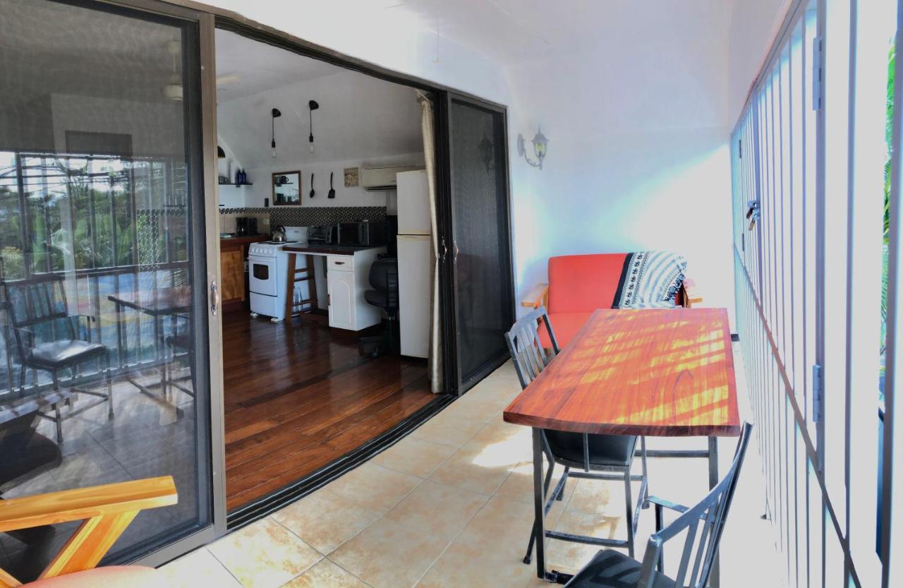 Cockatoo Studio Apartments Manuel Antonio Dış mekan fotoğraf